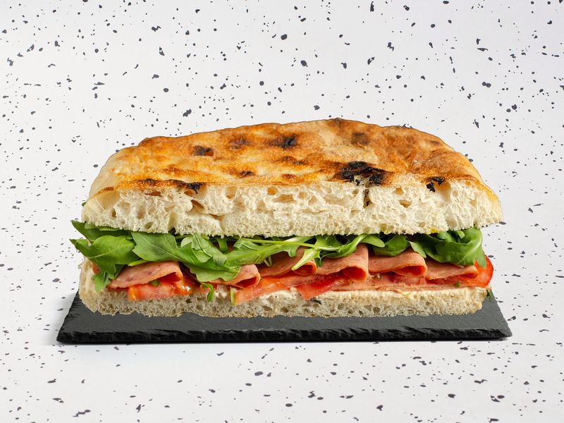 Focaccia Salami